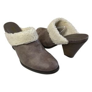MIA Mitzy Sherpa-Lined Block Heel Mules in Gray/Taupe, Size 9M